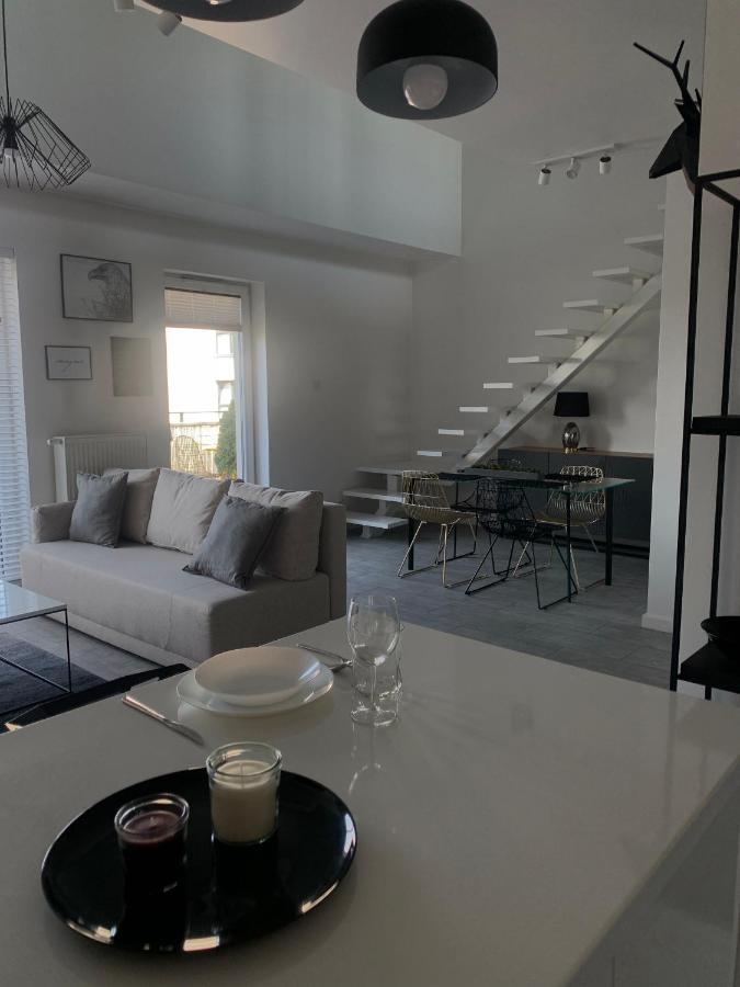 Ekskluzywny Penthouse Z Ogrodem W Centrum Lodzi Buitenkant foto