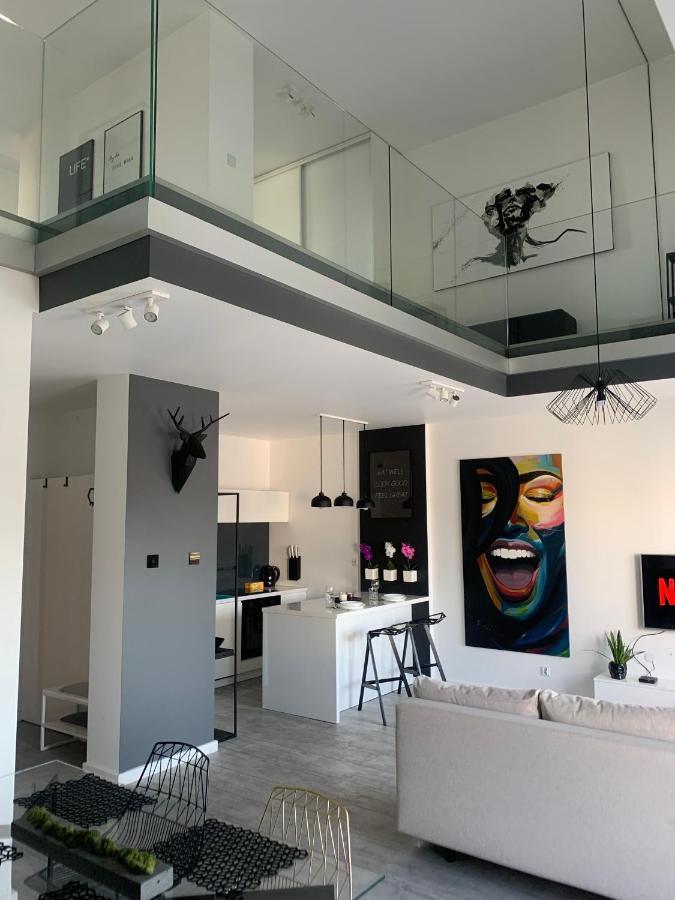 Ekskluzywny Penthouse Z Ogrodem W Centrum Lodzi Buitenkant foto