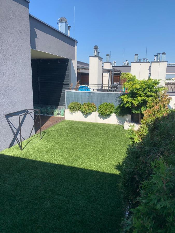 Ekskluzywny Penthouse Z Ogrodem W Centrum Lodzi Buitenkant foto