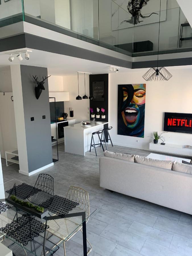 Ekskluzywny Penthouse Z Ogrodem W Centrum Lodzi Buitenkant foto